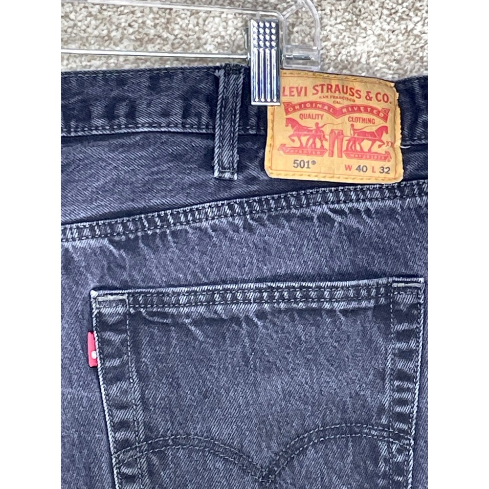 Levi's 501 Original Fit Button Fly Jeans Mens 40x32 Faded Black Straight Denim - Picture 8 of 11